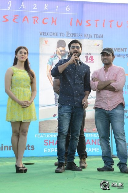 Express-Raja-Movie-Team-at-Aurora-Engineering-College